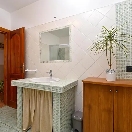 Fuer 4 Personen Ca 80 Qm In Bale, Istrien Istrische Riviera