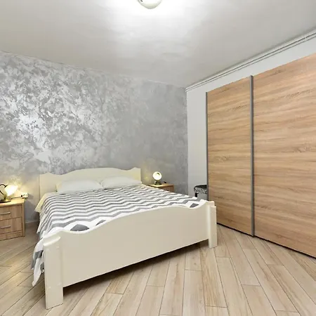 Fuer 4 Personen Ca 80 Qm In Bale, Istrien Istrische Riviera Lägenhet *