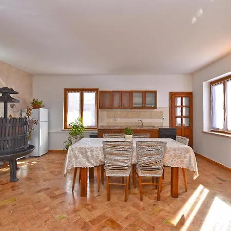 Fuer 4 Personen Ca 80 Qm In Bale, Istrien Istrische Riviera * Bale